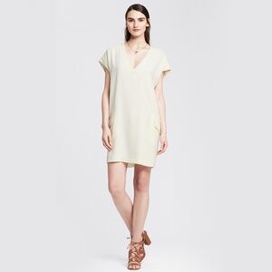 Banana Republic Crepe Cocoon Dress - off-white (ivory)- Size M: NWOT